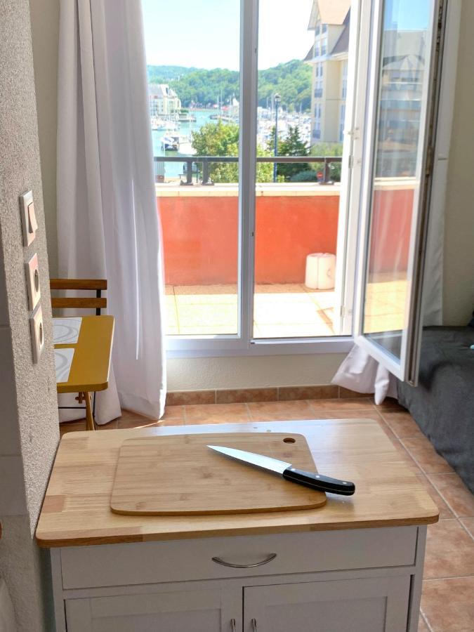 Duplex 2 Pieces Port Cabourg - 2 A 4 Personnes - Terrasse - Vue Port - Exclusif Book Ing Apartment Dives-sur-Mer Exterior photo
