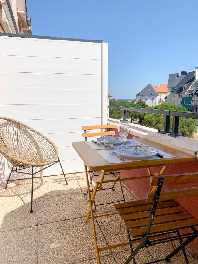 Duplex 2 Pieces Port Cabourg - 2 A 4 Personnes - Terrasse - Vue Port - Exclusif Book Ing Apartment Dives-sur-Mer Exterior photo
